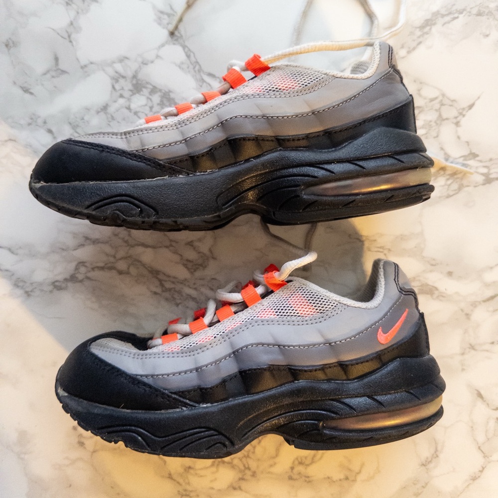 EUC Nike Air Max 95 size 13c black gray neon red/pink
